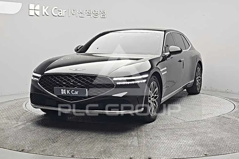 2023 Genesis G90