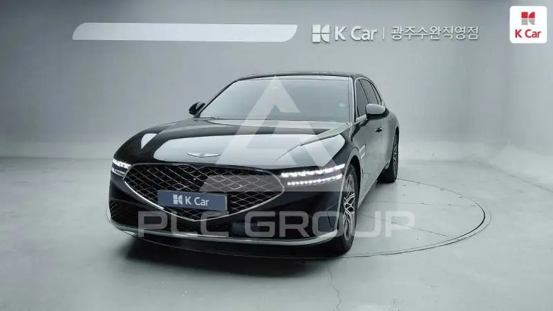 2023 Genesis G90