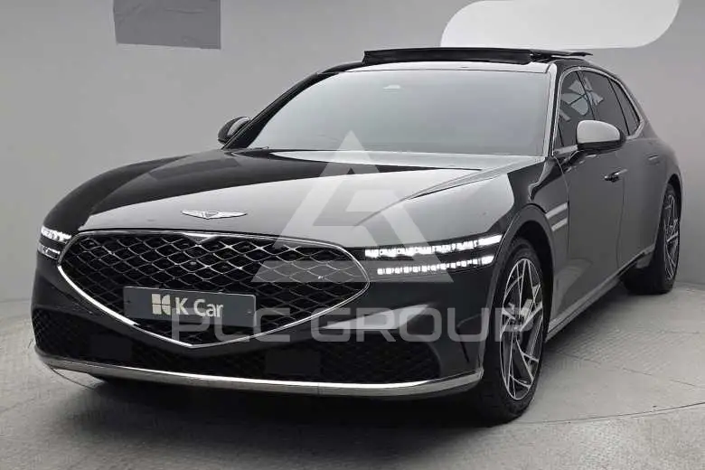 2023 Genesis G90