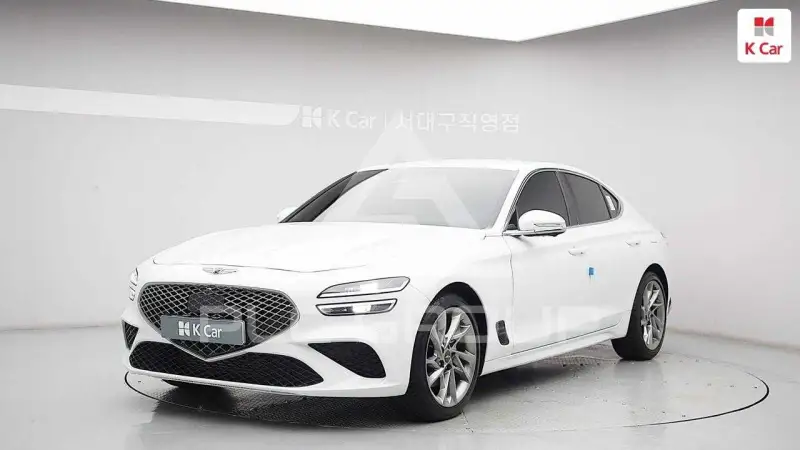 2023 Genesis G70
