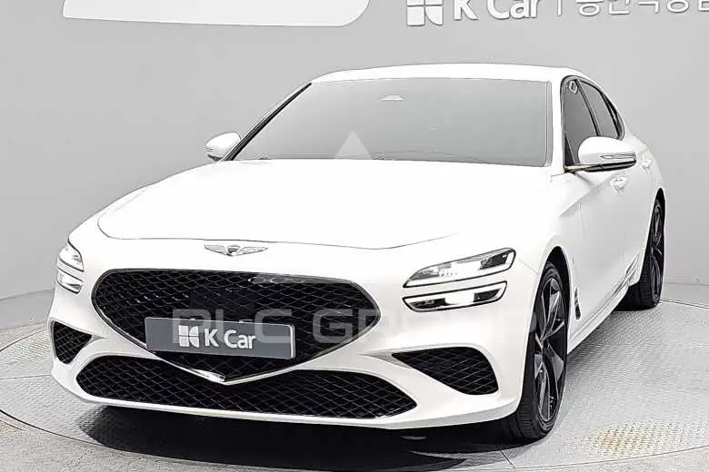 2023 Genesis G70