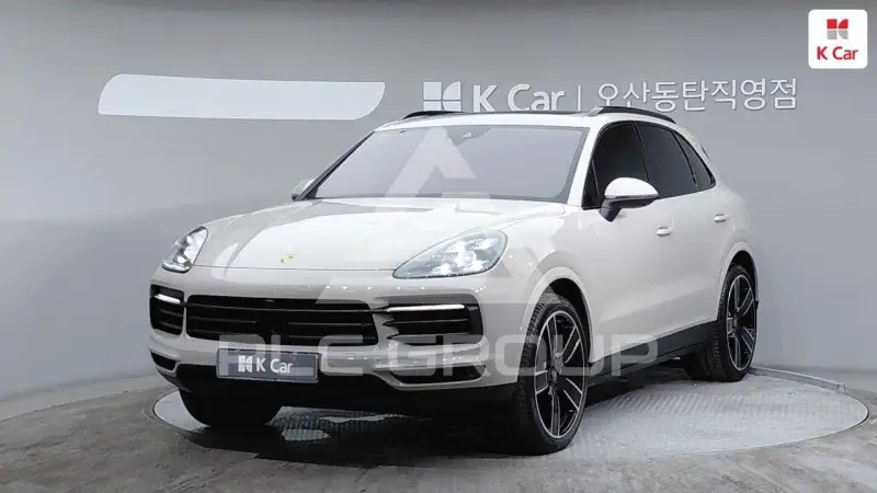 2023 Porsche Cayenne
