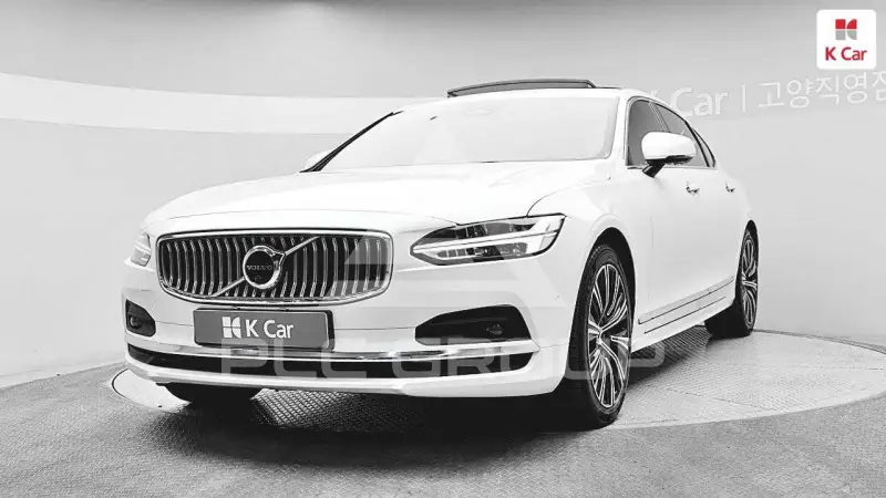 2023 Volvo S90