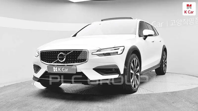 2023 Volvo V60