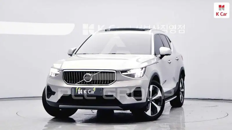 2023 Volvo XC40