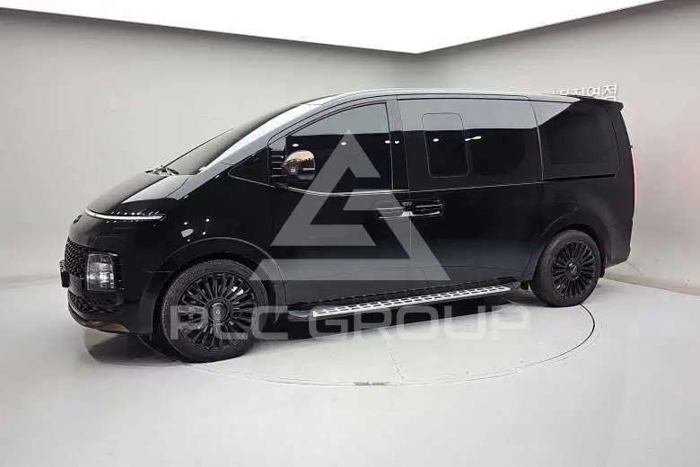 2024 Hyundai Staria