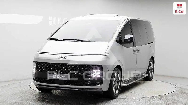 2024 Hyundai Staria