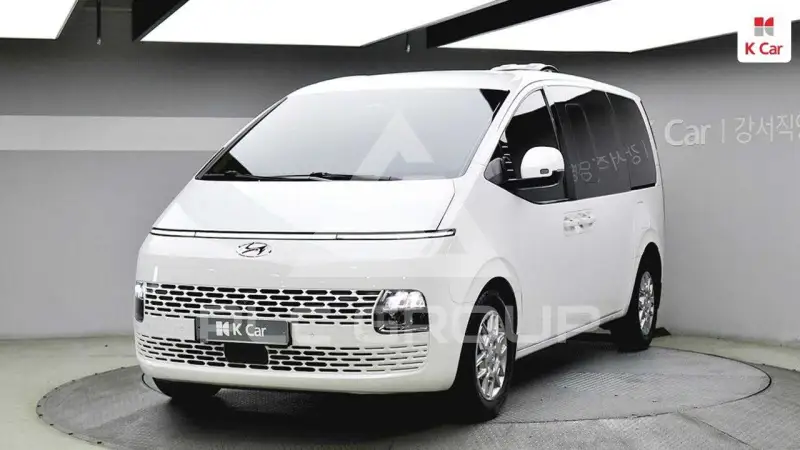 2024 Hyundai Staria