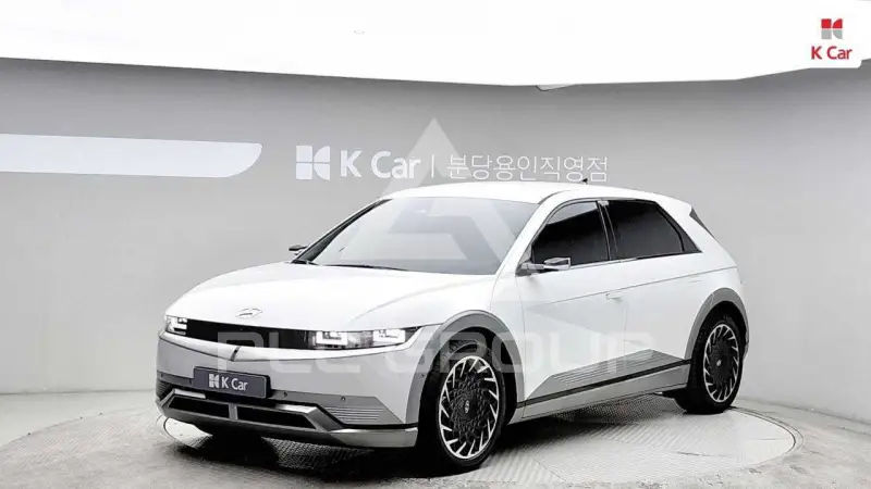 2024 Hyundai Ioniq