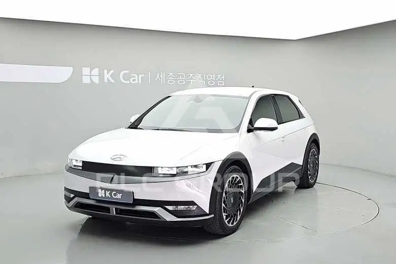 2024 Hyundai Ioniq