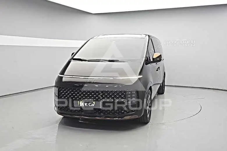 2025 Hyundai Staria