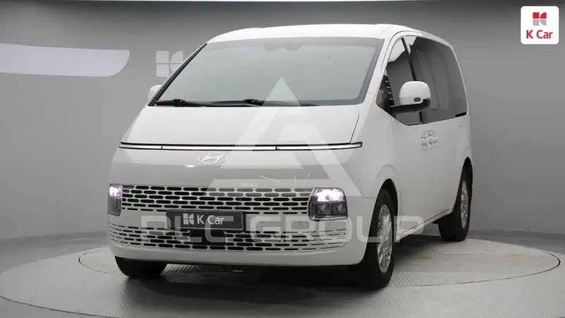 2025 Hyundai Staria