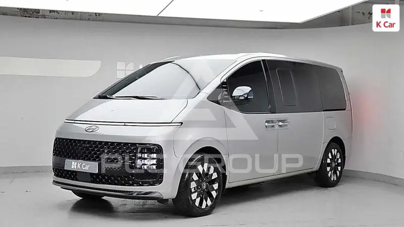 2025 Hyundai Staria