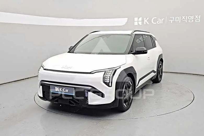2025 KIA EV3