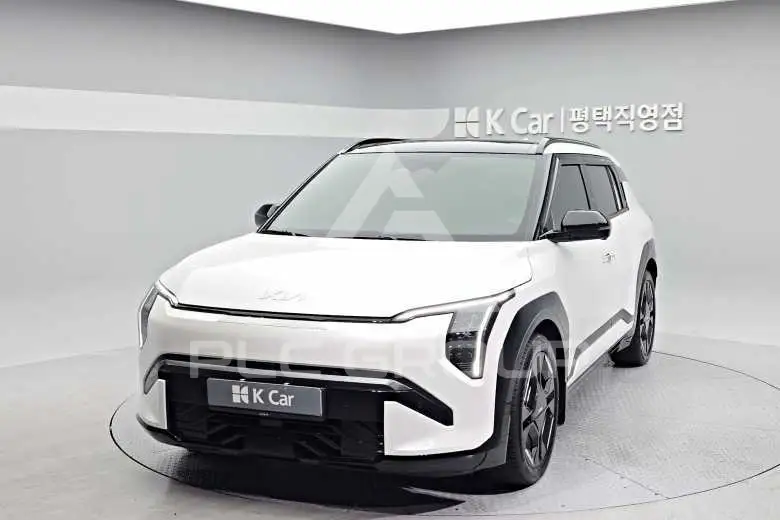 2025 KIA EV3