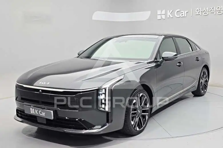 2025 KIA K8