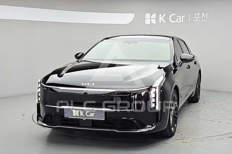 2025 KIA K8