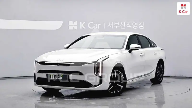 2025 KIA K8