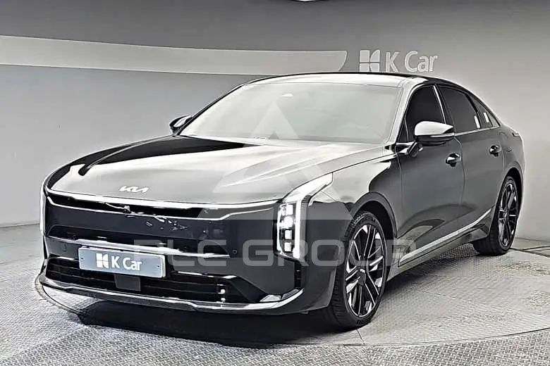2025 KIA K8