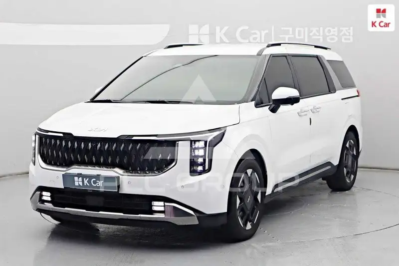 2025 KIA Carnival