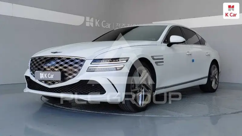 2025 Genesis G80