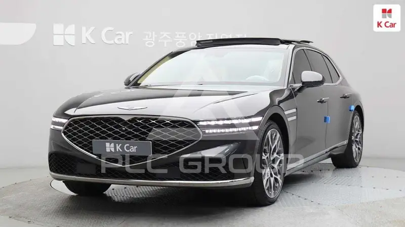 2025 Genesis G90