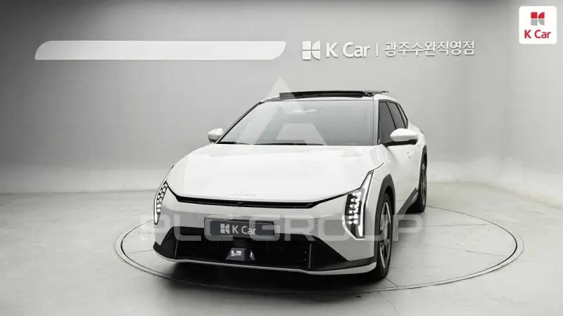 2026 KIA EV4