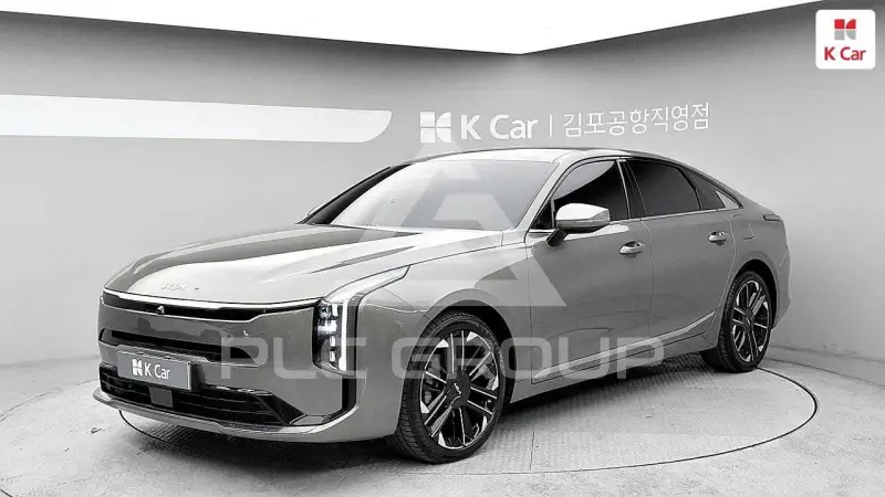 2026 KIA K8