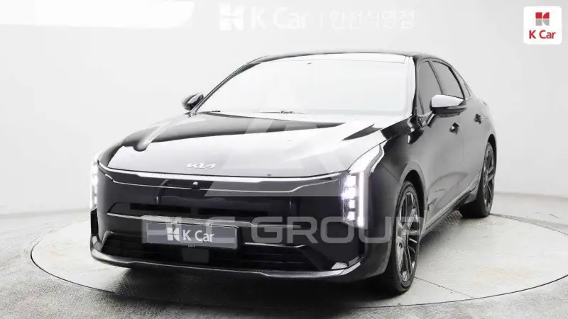 2026 KIA K8