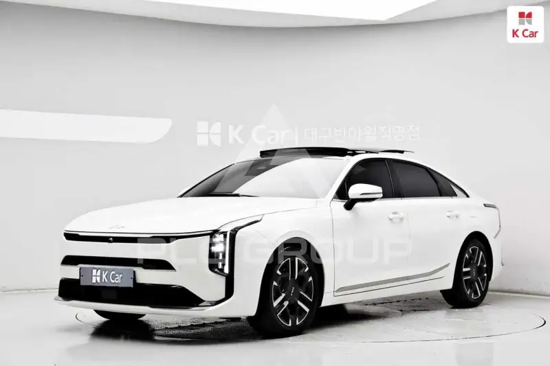 2026 KIA K8