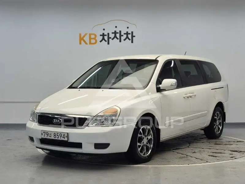 2014 KIA Carnival