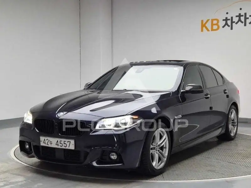 2016 BMW 523