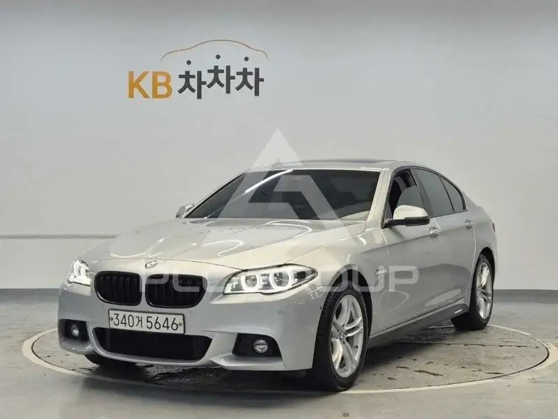 2016 BMW 523