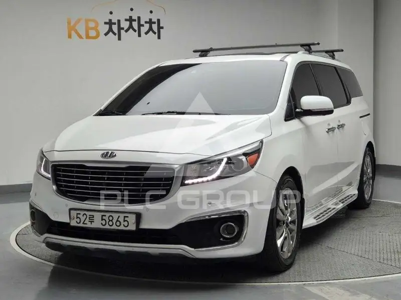 2016 KIA Carnival