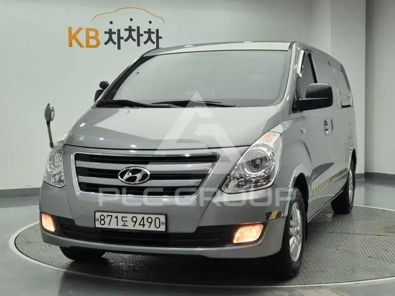2016 Hyundai Starex