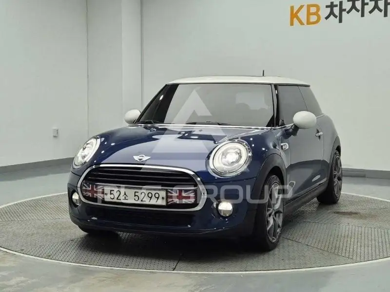 2017 Mini COOPER
