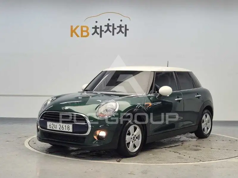 2017 Mini COOPER