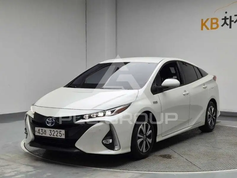 2017 Toyota PRIUS