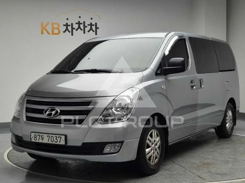 2017 Hyundai Starex