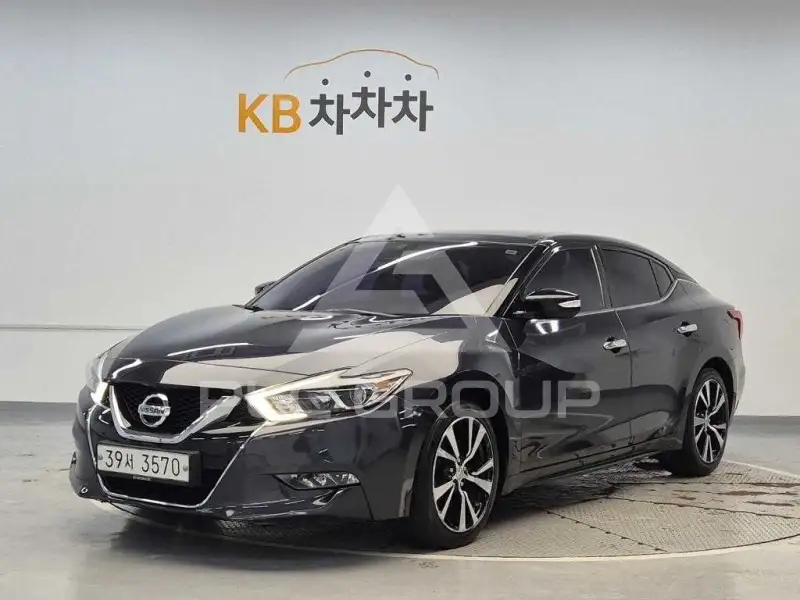 2018 Nissan MAXIMA