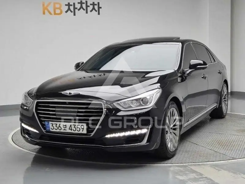 2018 Genesis EQ900