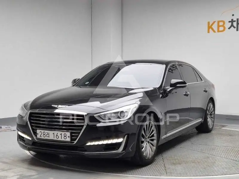 2018 Genesis EQ900