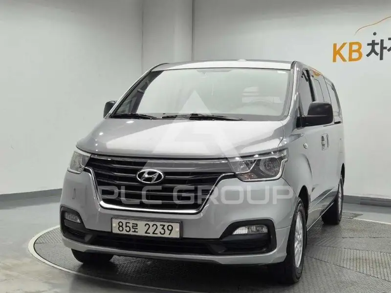 2018 Hyundai Starex