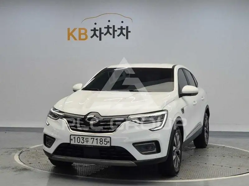 2020 Renault Xm3