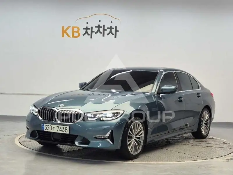 2021 BMW 330