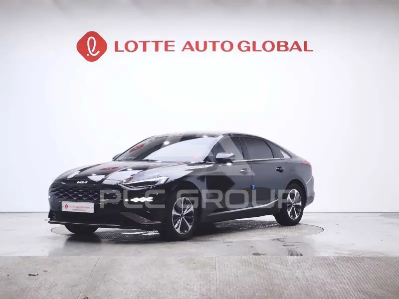 2022 KIA K8