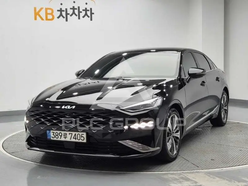 2022 KIA K8