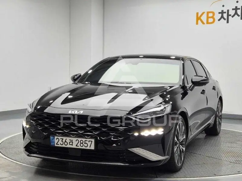 2022 KIA K8
