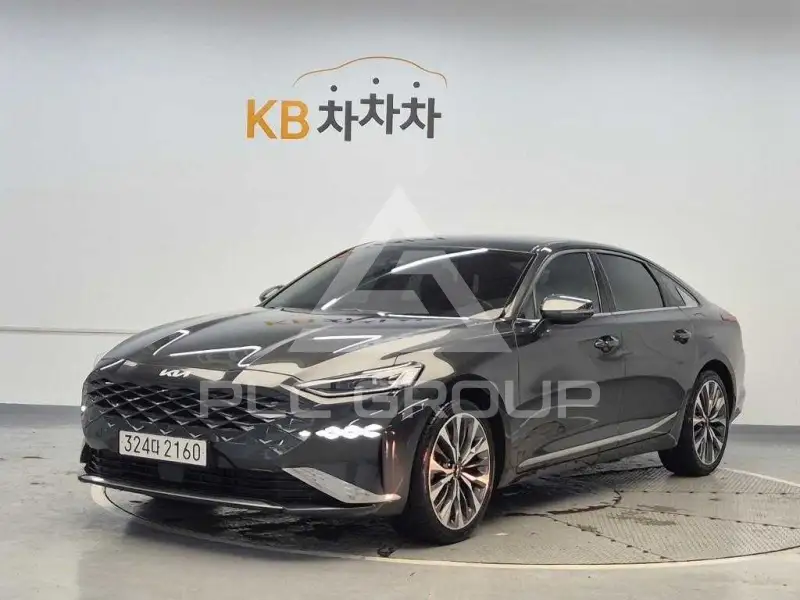 2022 KIA K8