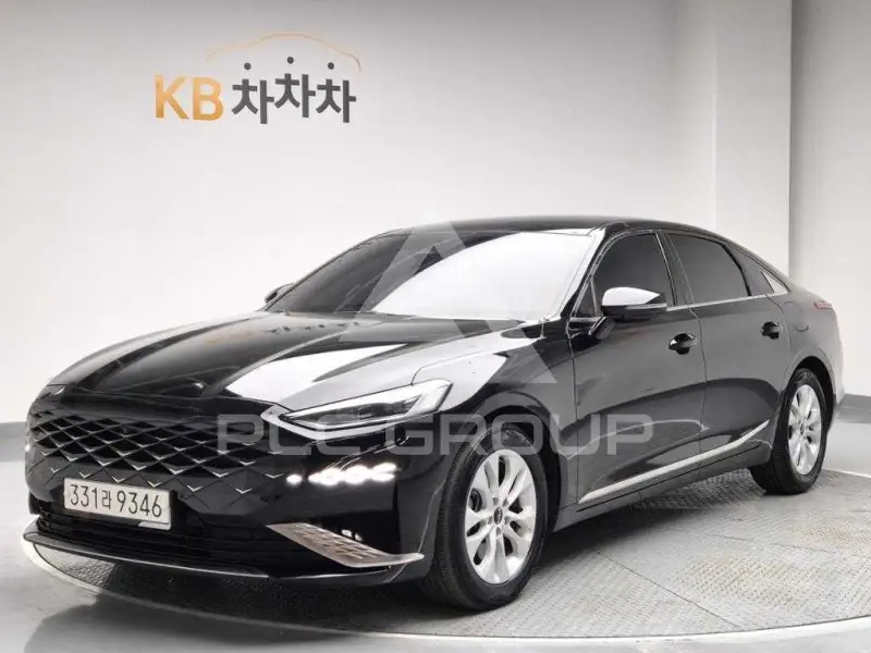 2022 KIA K8